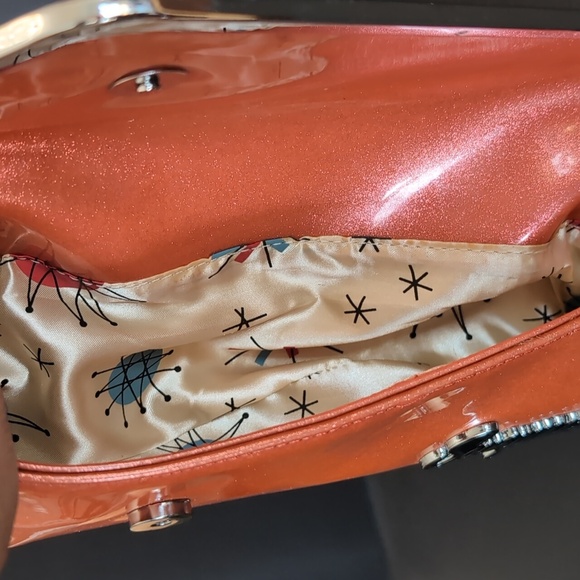 Sourpuss Womans Orange Faux Leather Retro Style Clutch. - Picture 4 of 12
